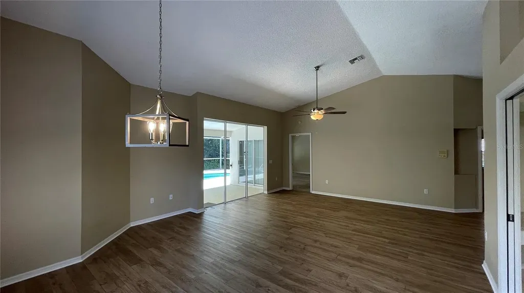 4456 Del Sol Boulevard Sarasota FL 34243