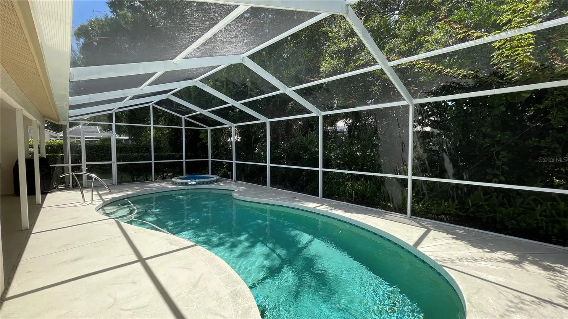 4456 Del Sol Boulevard Sarasota FL 34243