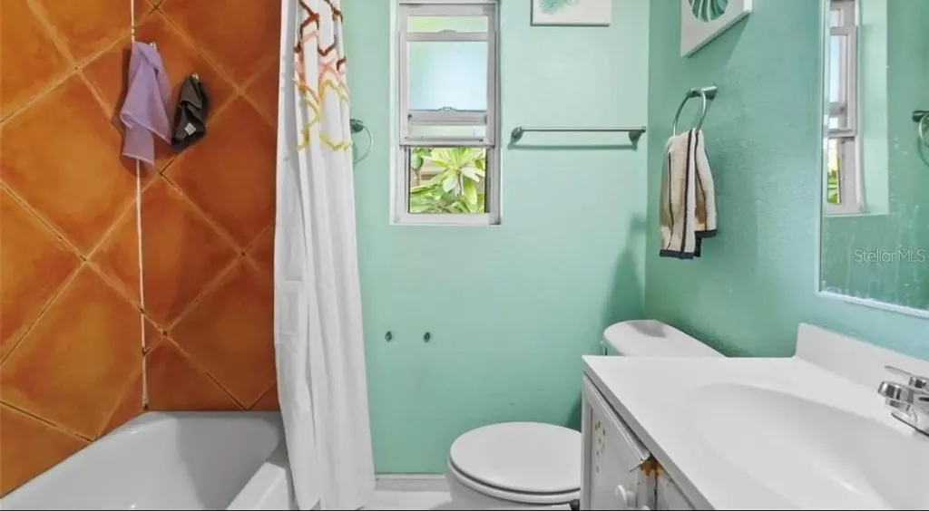 1403 52nd Street S Gulfport FL 33707