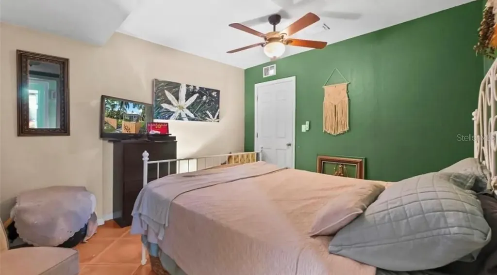 1403 52nd Street S Gulfport FL 33707