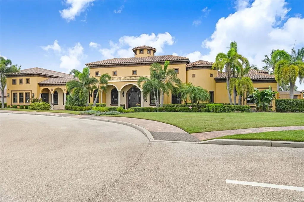 73 Montecito Drive Satellite Beach FL 32937