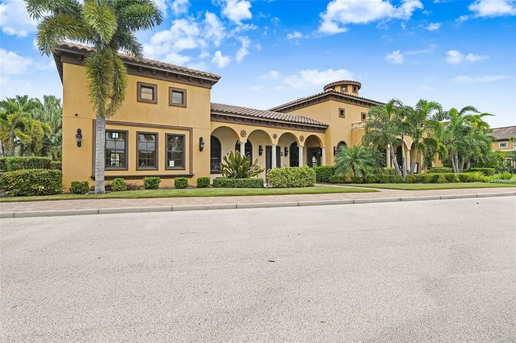73 Montecito Drive Satellite Beach FL 32937