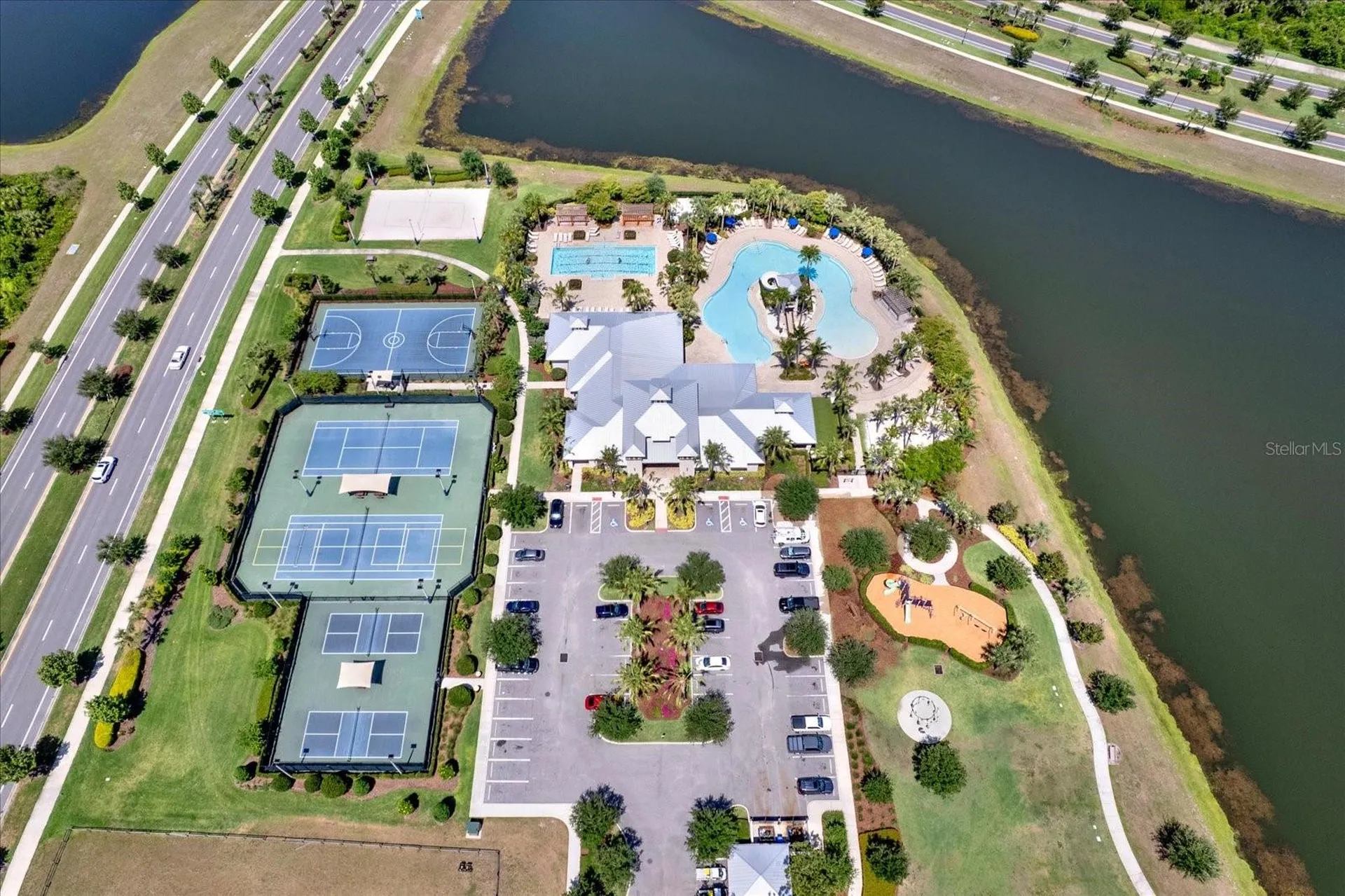 6364 Mooring Line Circle Apollo Beach FL 33572