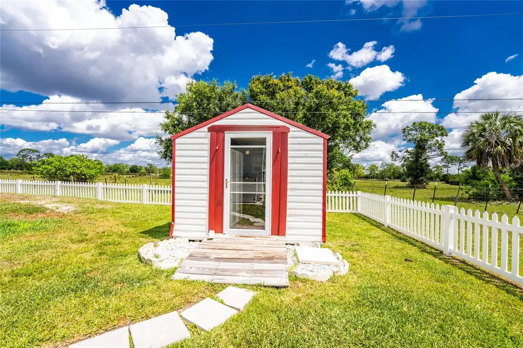 2722 Carl Avenue Punta Gorda FL 33950