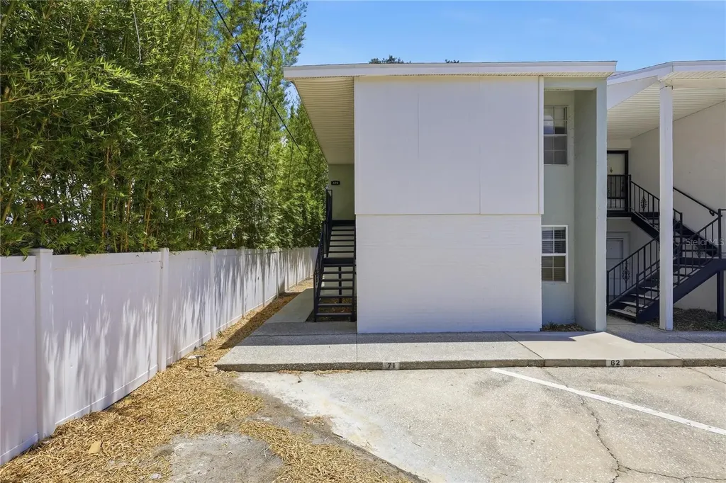 3801 N Oak Drive Tampa FL 33611