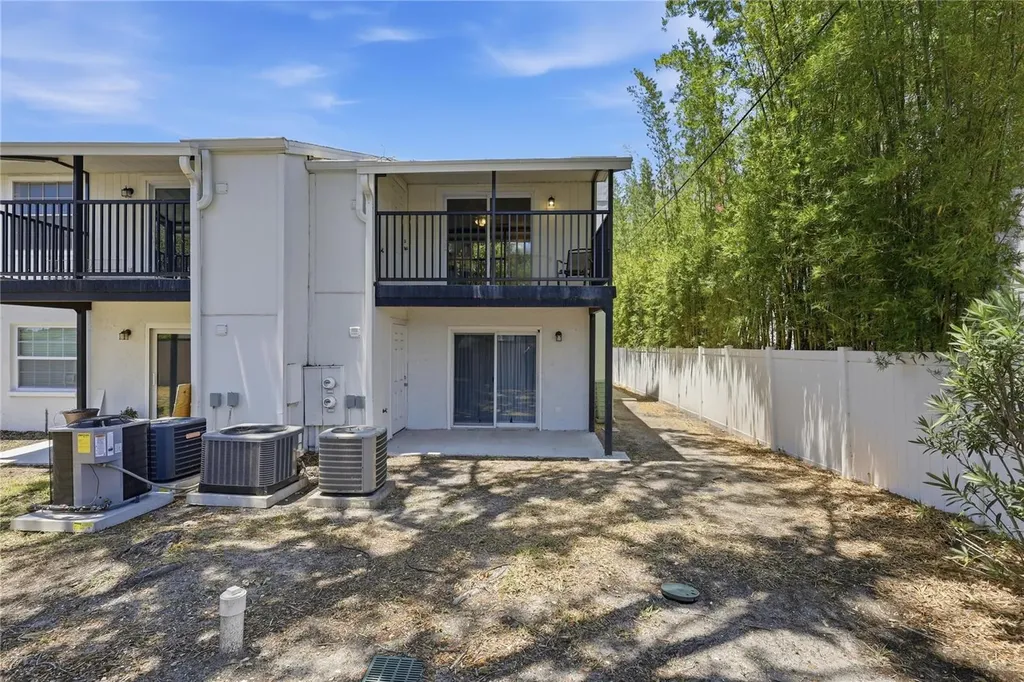 3801 N Oak Drive Tampa FL 33611