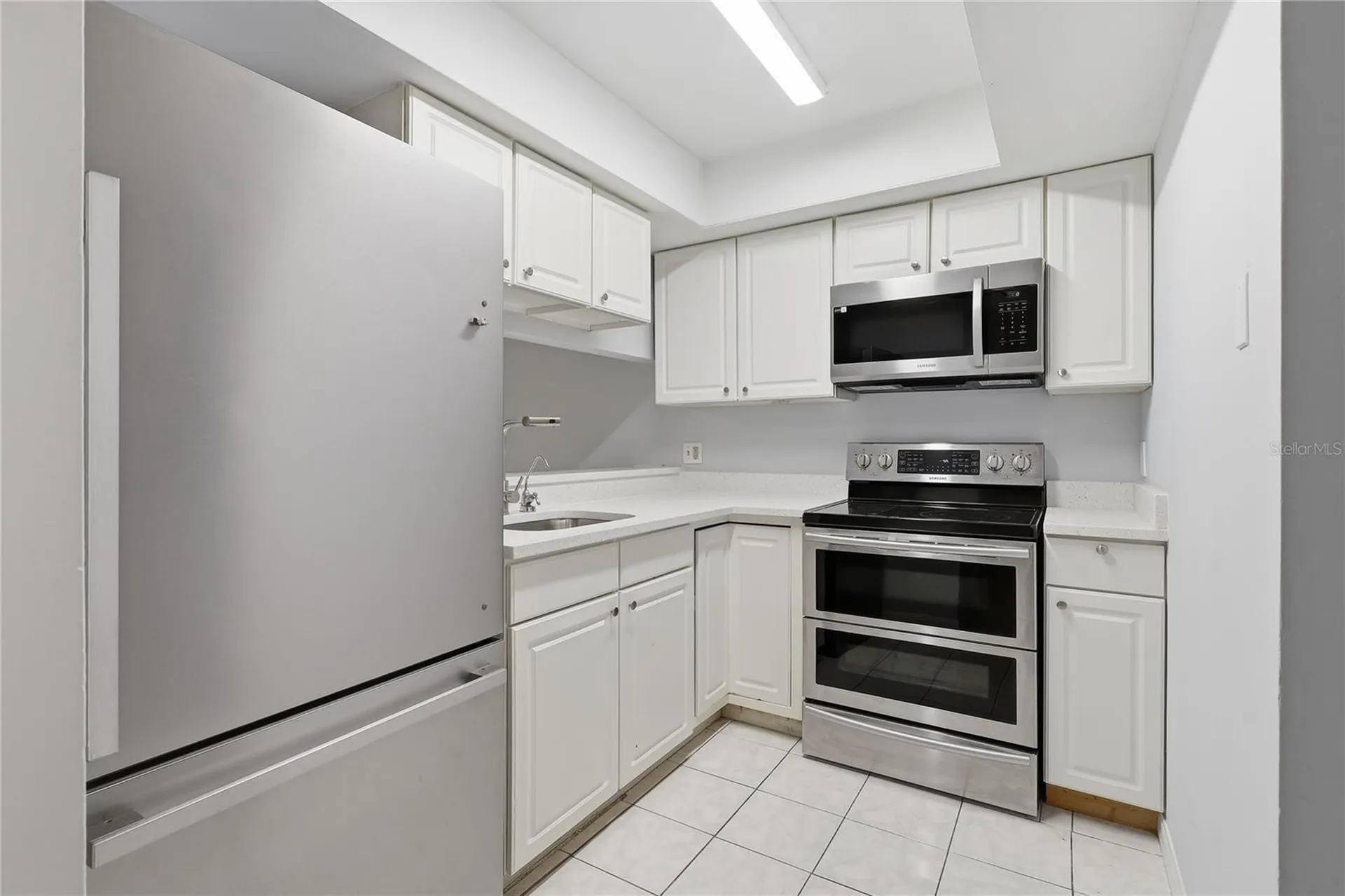 3801 N Oak Drive Tampa FL 33611