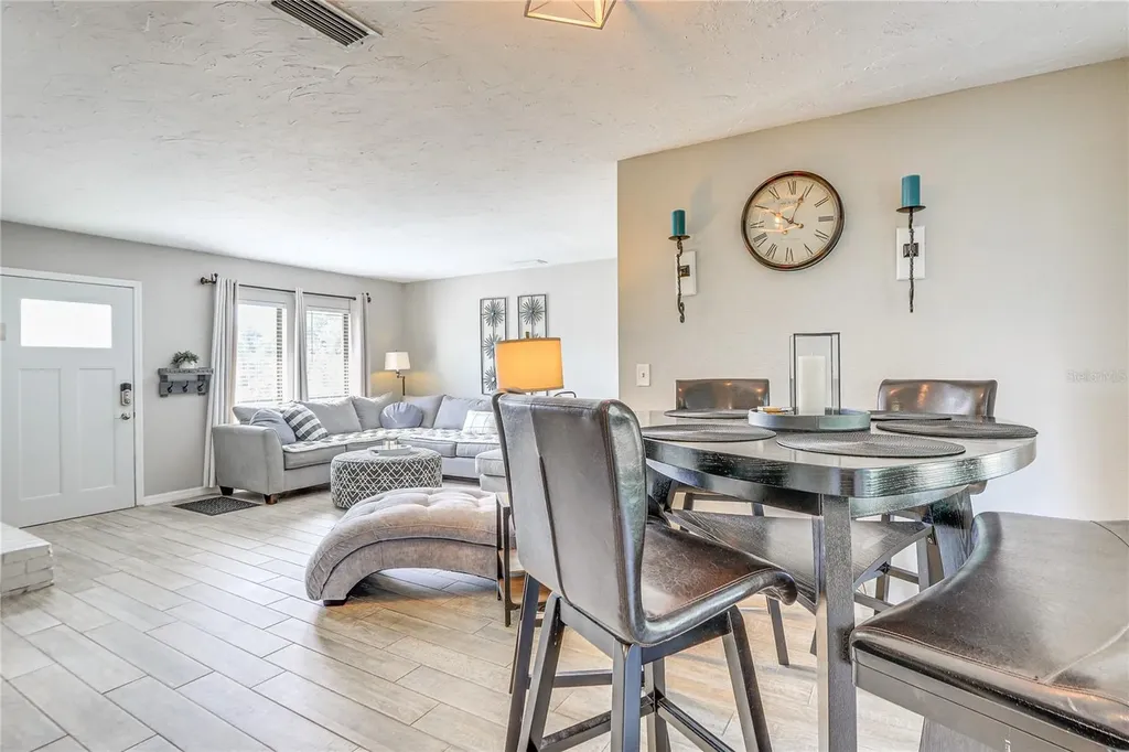 2110 Heasley Road Englewood FL 34223
