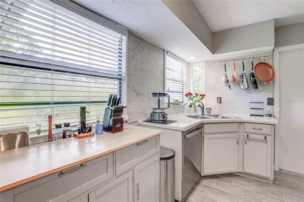 2110 Heasley Road Englewood FL 34223
