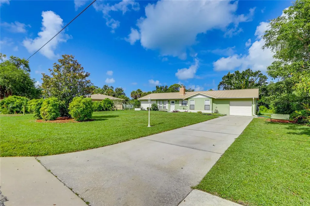 2110 Heasley Road Englewood FL 34223