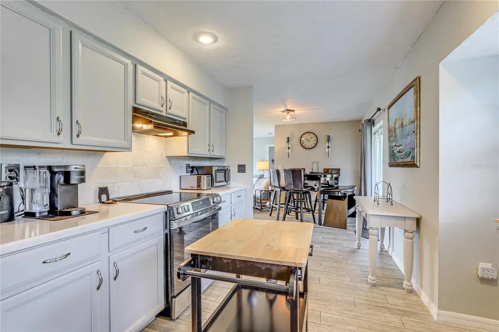 2110 Heasley Road Englewood FL 34223