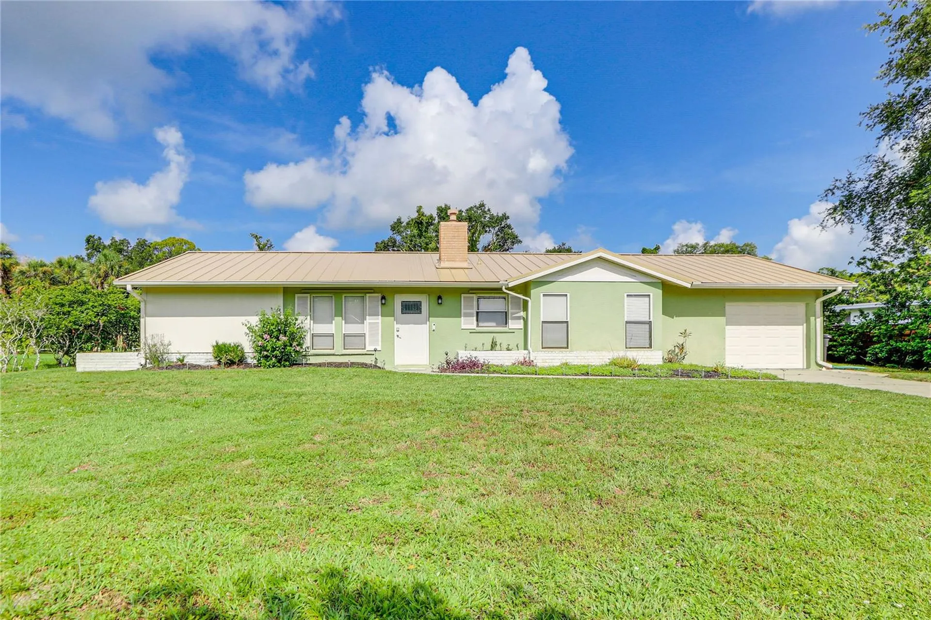 2110 Heasley Road Englewood FL 34223