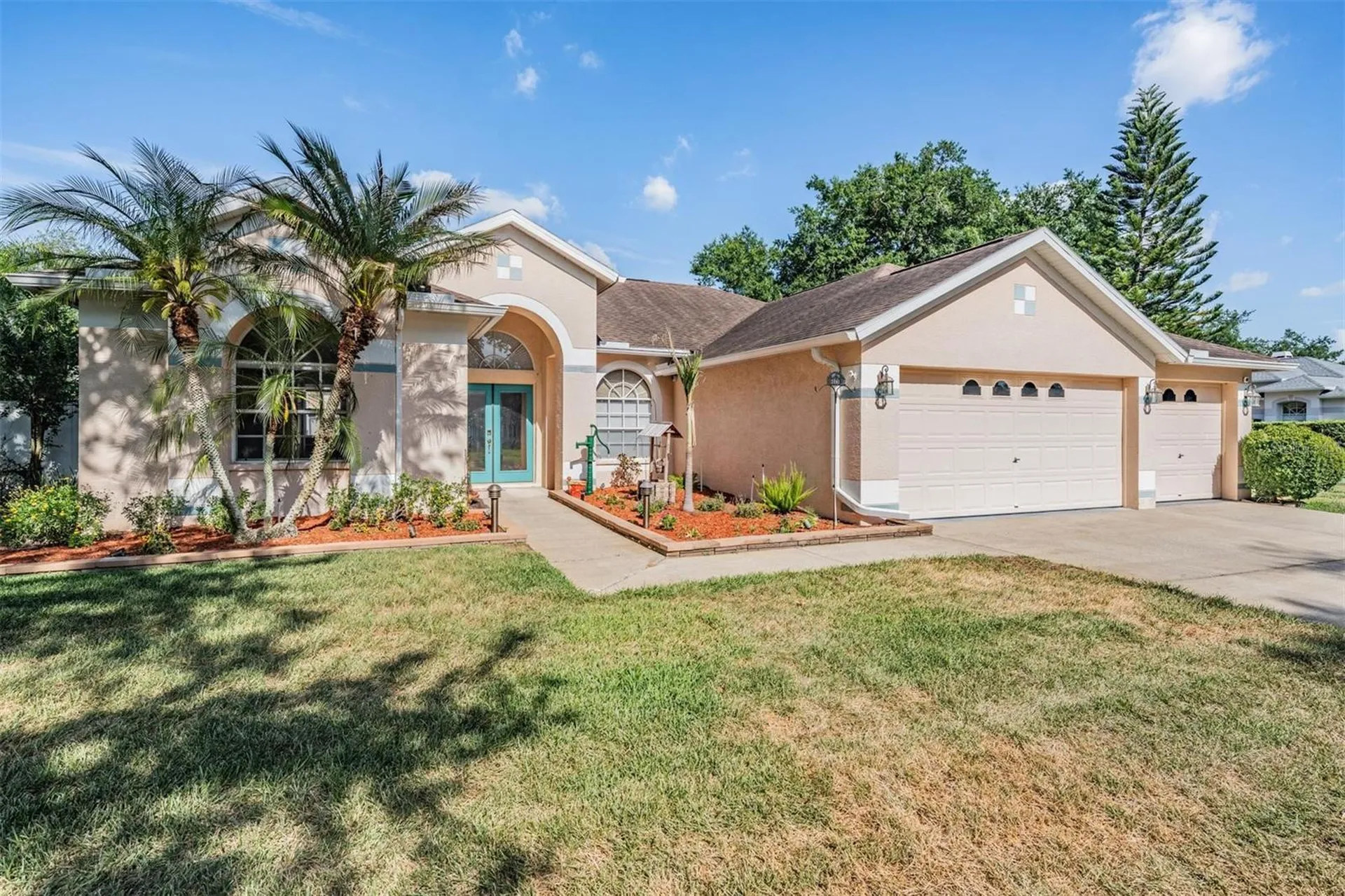 1821 Palm Ridge Place Valrico FL 33594