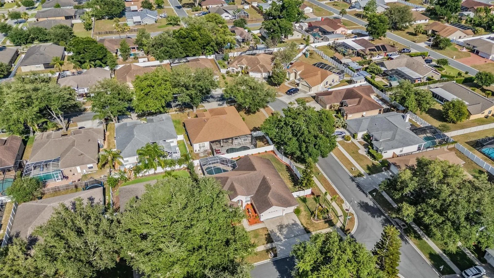1821 Palm Ridge Place Valrico FL 33594