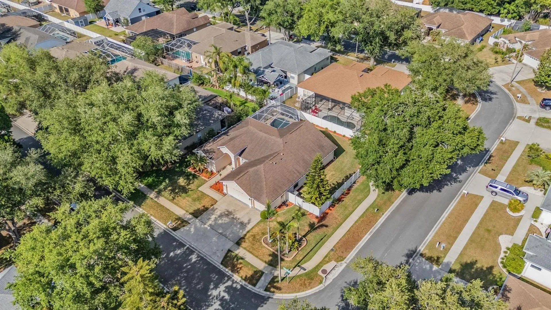 1821 Palm Ridge Place Valrico FL 33594