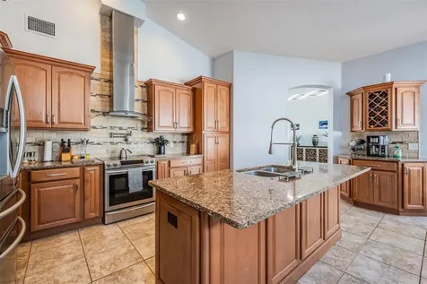 1821 Palm Ridge Place Valrico FL 33594