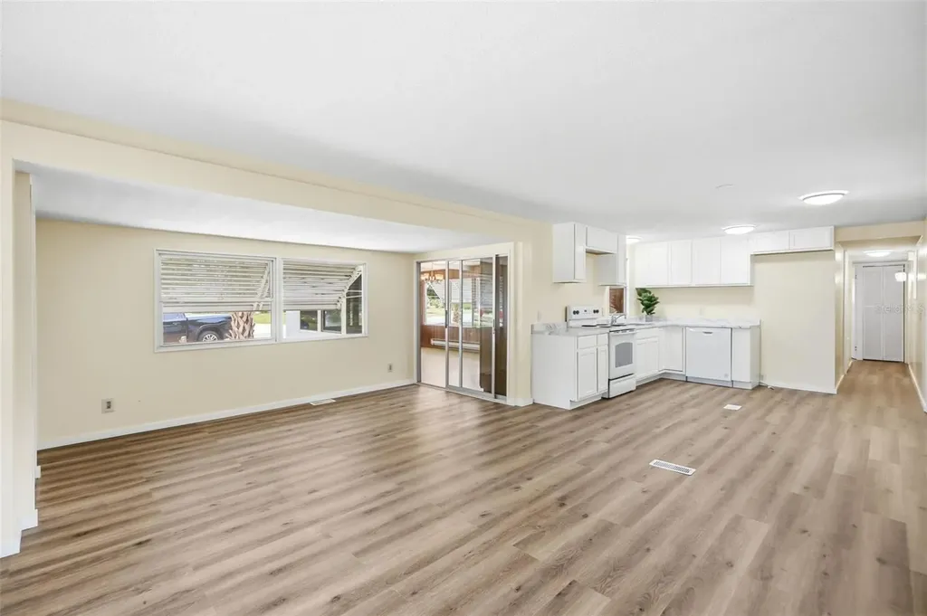 14742 Mandarin Street Tavares FL 32778