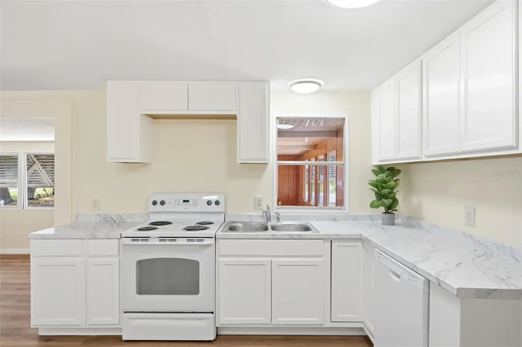 14742 Mandarin Street Tavares FL 32778
