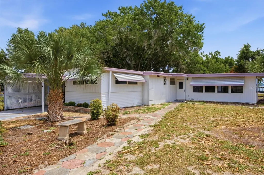 14742 Mandarin Street Tavares FL 32778