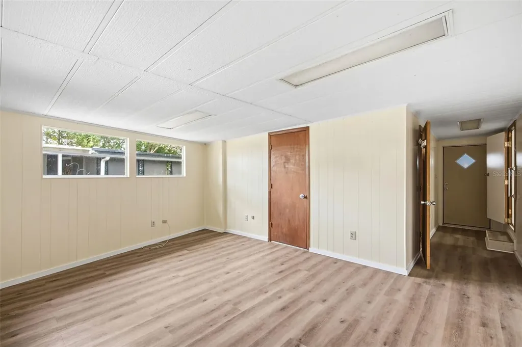 14742 Mandarin Street Tavares FL 32778