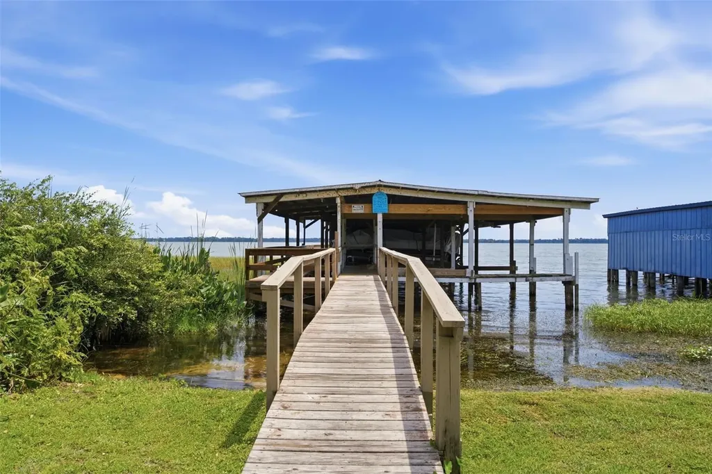 14742 Mandarin Street Tavares FL 32778