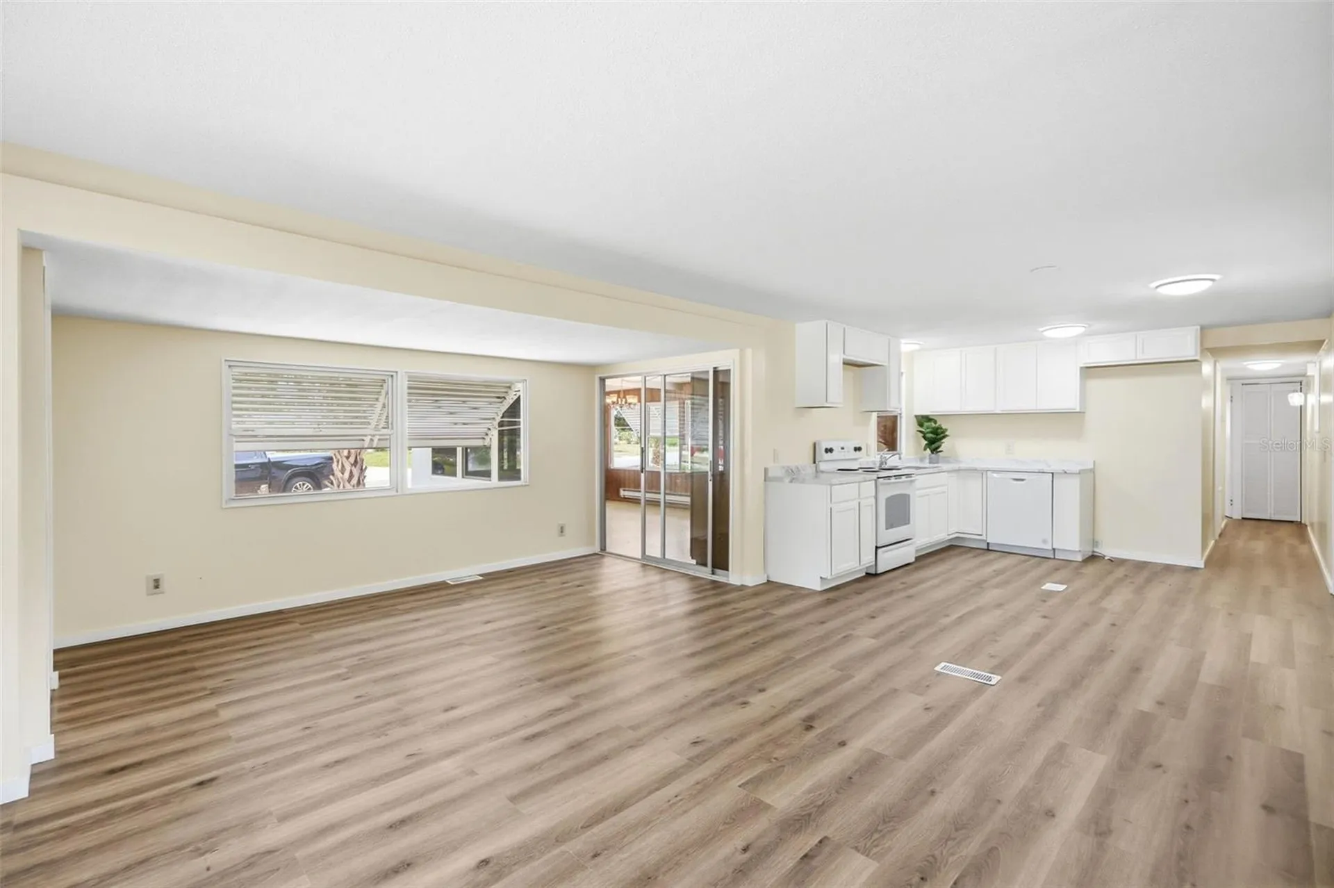 14742 Mandarin Street Tavares FL 32778