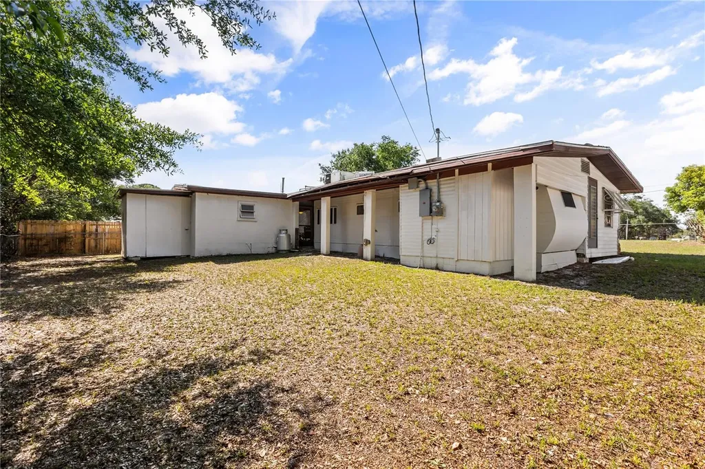 1520 Park Drive Casselberry FL 32707