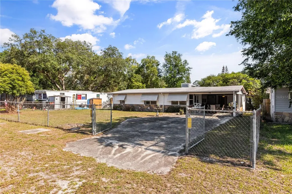 1520 Park Drive Casselberry FL 32707