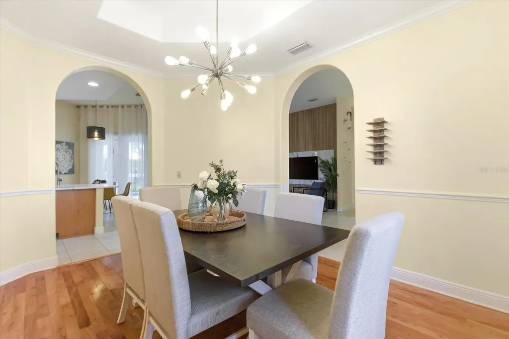 1064 Ceasars Court Mount Dora FL 32757
