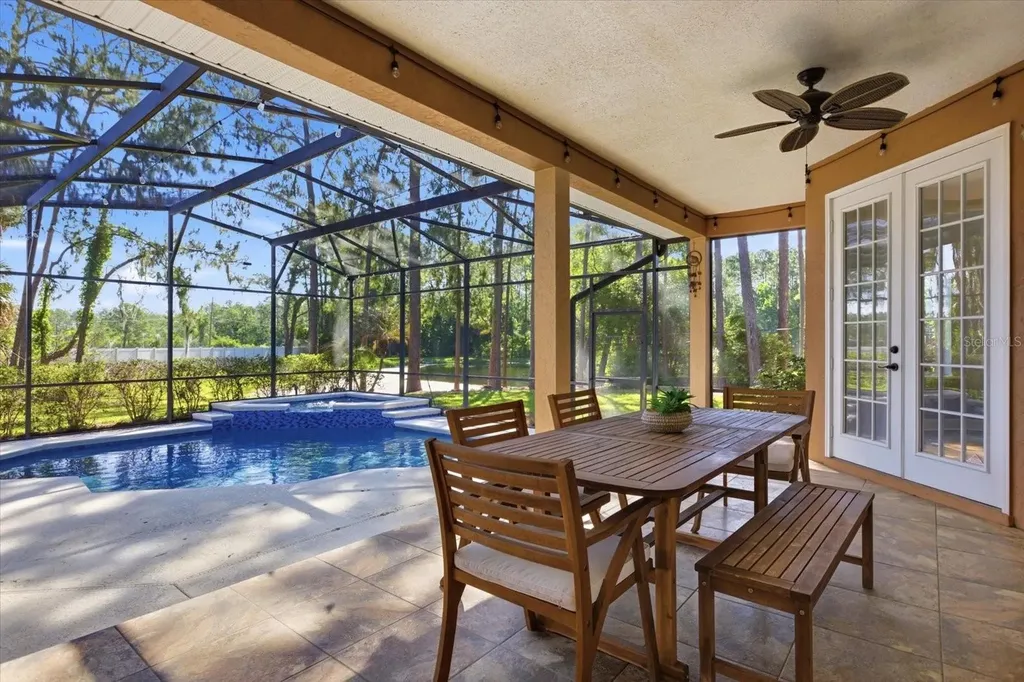1064 Ceasars Court Mount Dora FL 32757