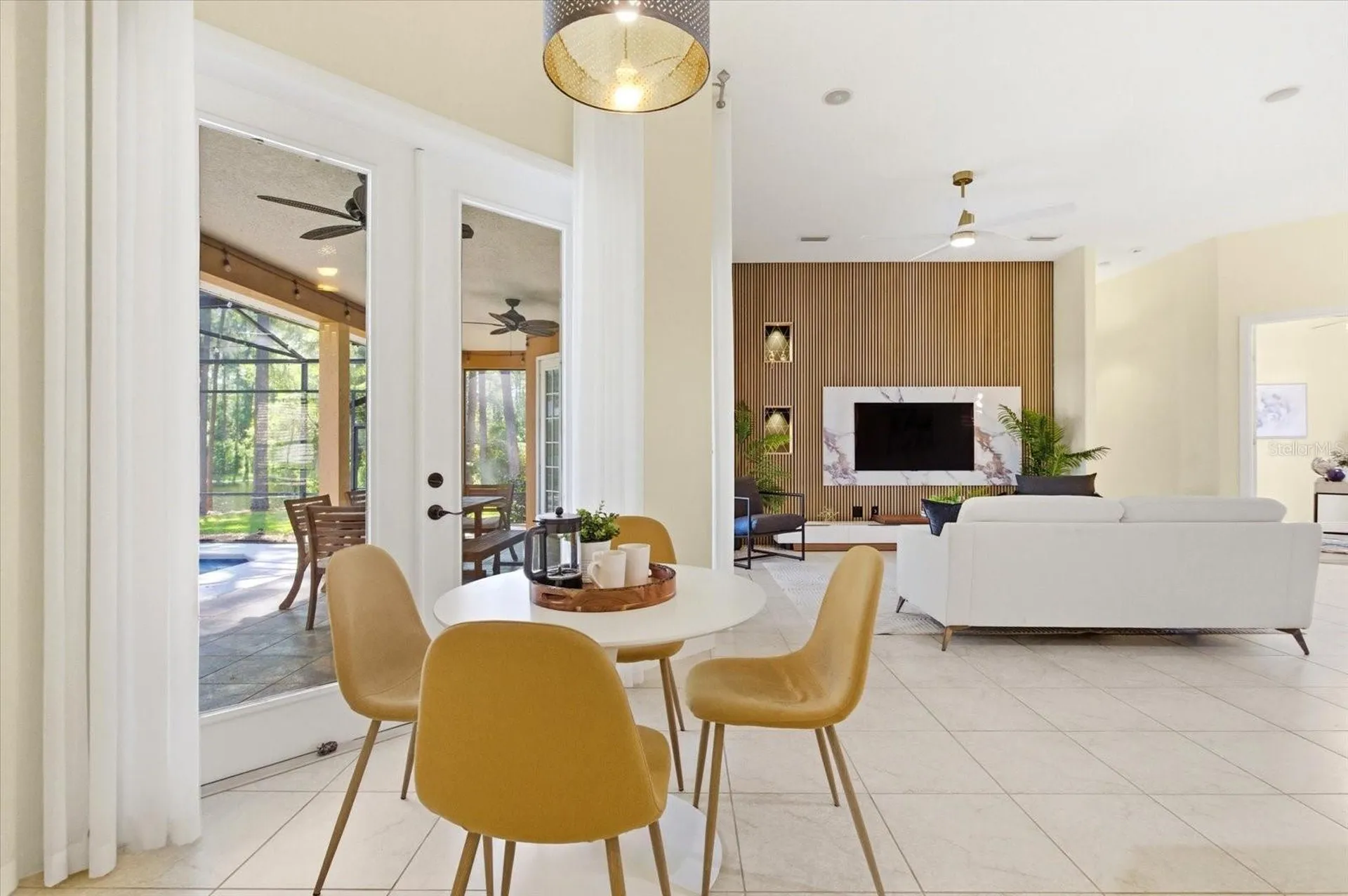 1064 Ceasars Court Mount Dora FL 32757
