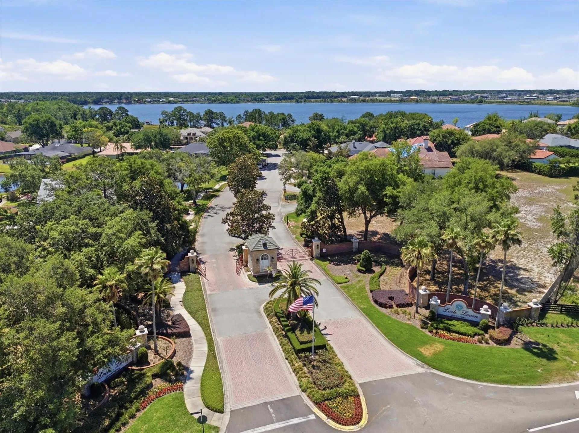 1064 Ceasars Court Mount Dora FL 32757