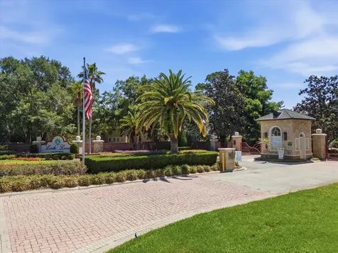 1064 Ceasars Court Mount Dora FL 32757
