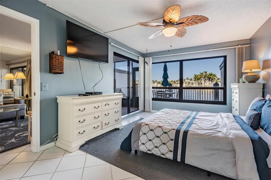 6294 Bahia Del Mar Circle St Petersburg FL 33715