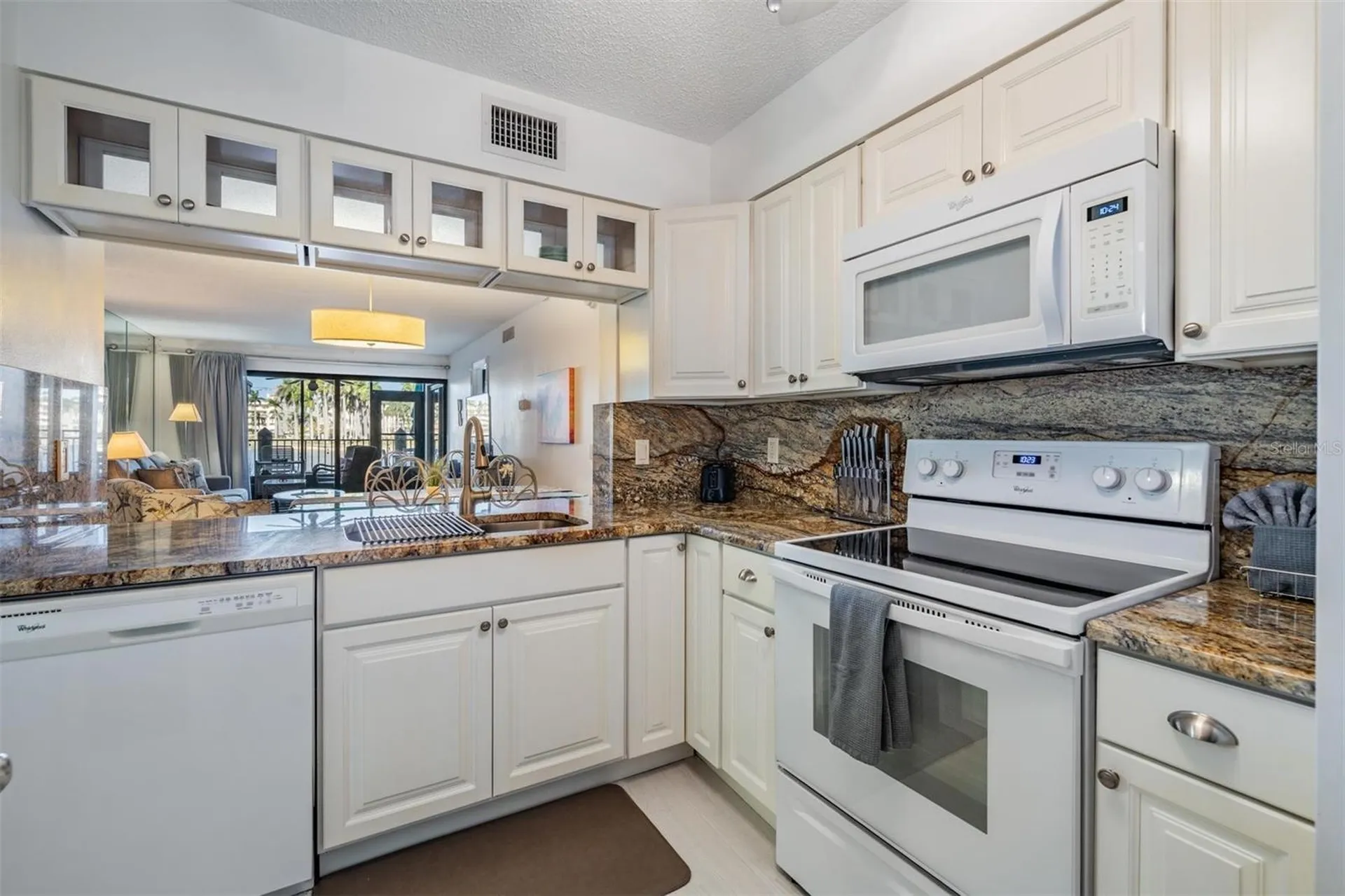 6294 Bahia Del Mar Circle St Petersburg FL 33715