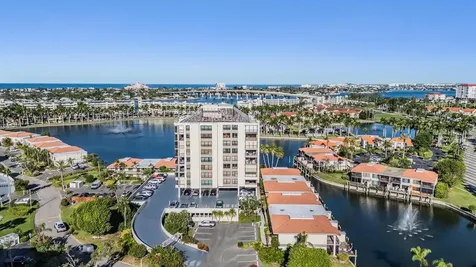 6294 Bahia Del Mar Circle St Petersburg FL 33715