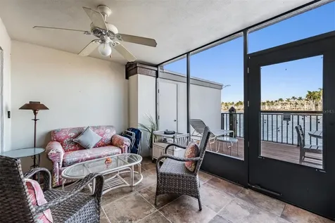 6294 Bahia Del Mar Circle St Petersburg FL 33715