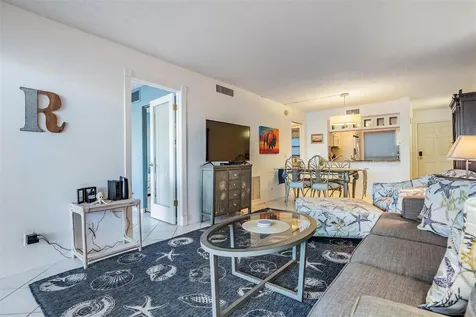 6294 Bahia Del Mar Circle St Petersburg FL 33715