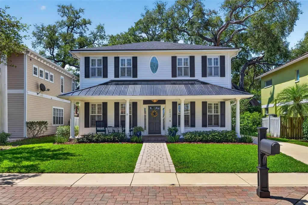 2812 W Paxton Avenue Tampa FL 33611