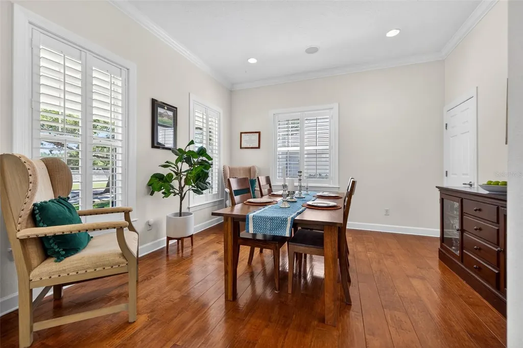 2812 W Paxton Avenue Tampa FL 33611