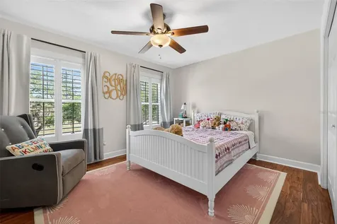 2812 W Paxton Avenue Tampa FL 33611