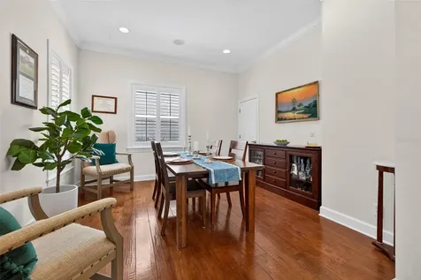 2812 W Paxton Avenue Tampa FL 33611