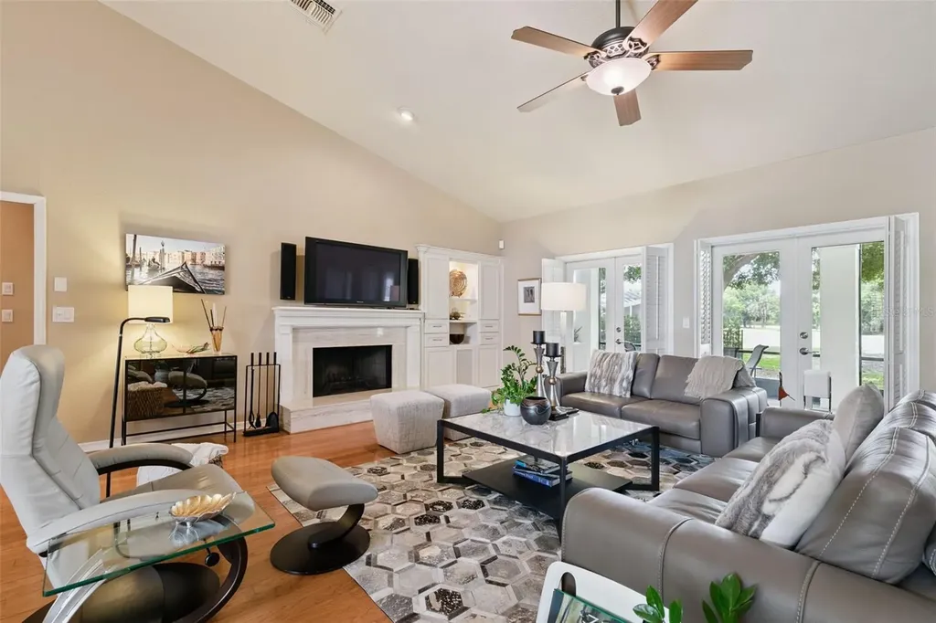 2470 Sweetwater Country Club Drive Apopka FL 32712