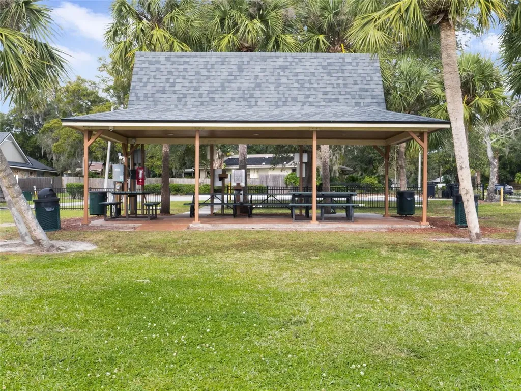 2470 Sweetwater Country Club Drive Apopka FL 32712