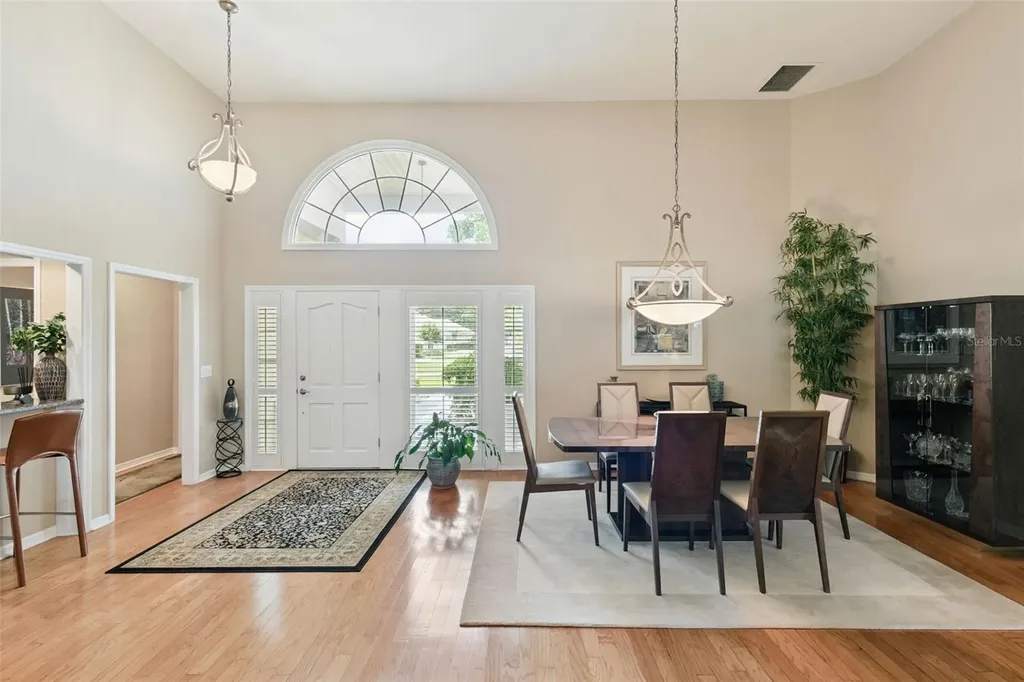 2470 Sweetwater Country Club Drive Apopka FL 32712