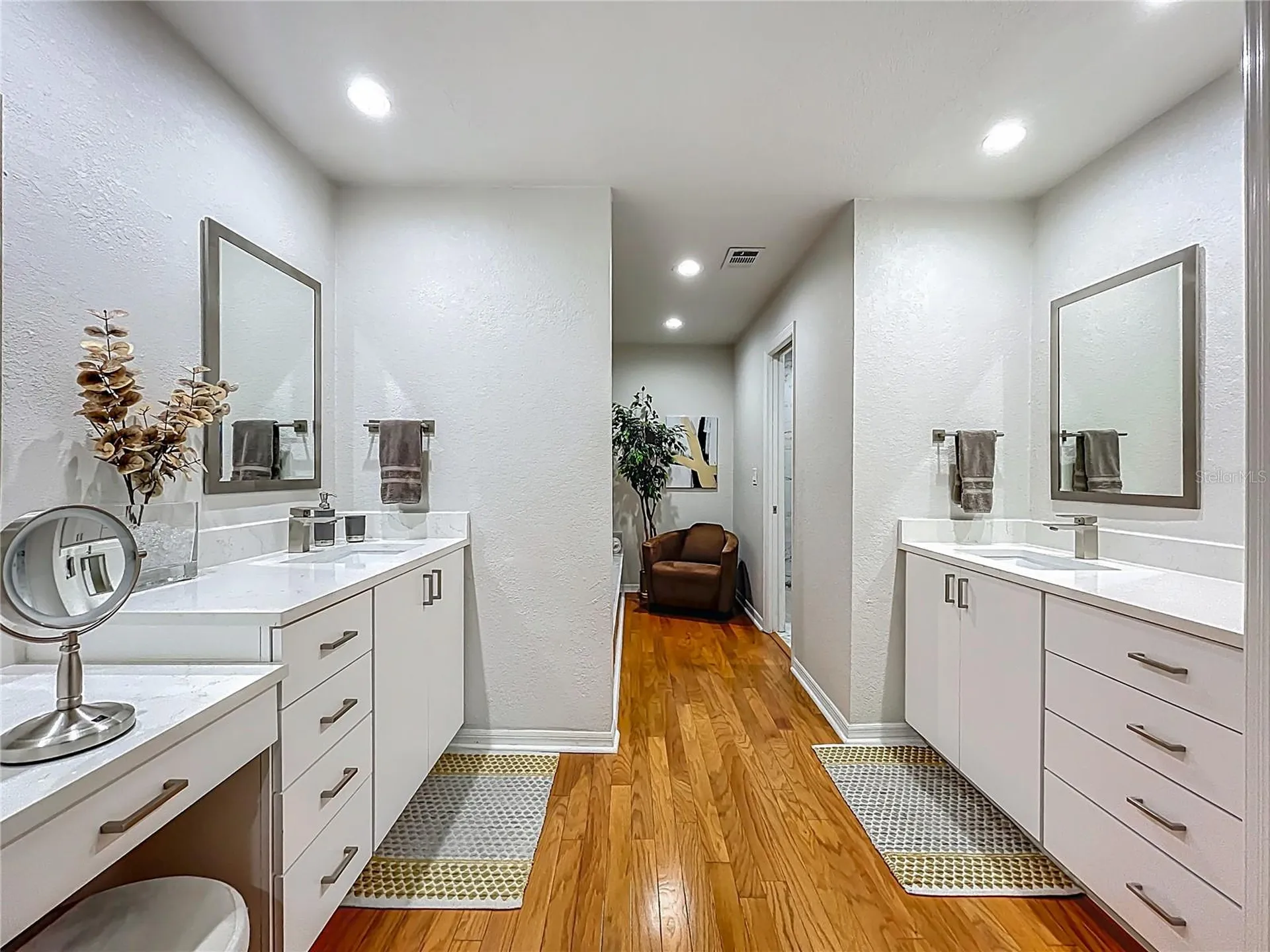 2470 Sweetwater Country Club Drive Apopka FL 32712