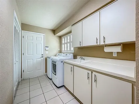 2470 Sweetwater Country Club Drive Apopka FL 32712