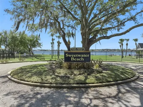 2470 Sweetwater Country Club Drive Apopka FL 32712