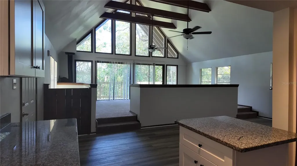 409 S Dixie Avenue Fruitland Park FL 34731