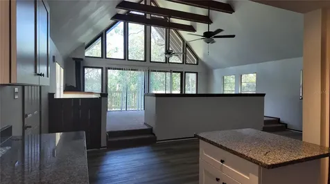 409 S Dixie Avenue Fruitland Park FL 34731